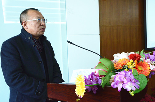 为大胆培养和启用年轻干部铺路——公司组织二级学院常务副院长汇报工作效果好