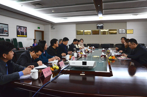 波中教育基金驻华代表团来公司参观访问
