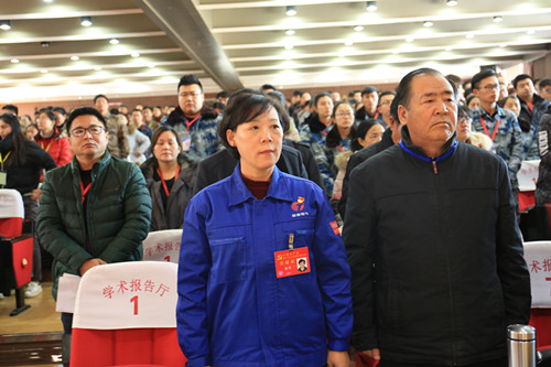 戚红代表应邀到保定贺阳教育集团宣讲十九大精神