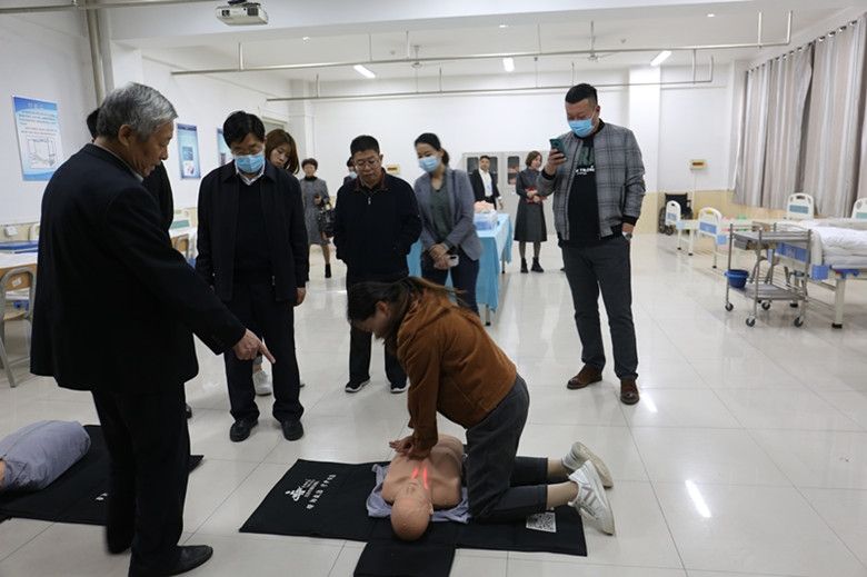 老年健康与医养结合专题研讨会在河北科技学院召开