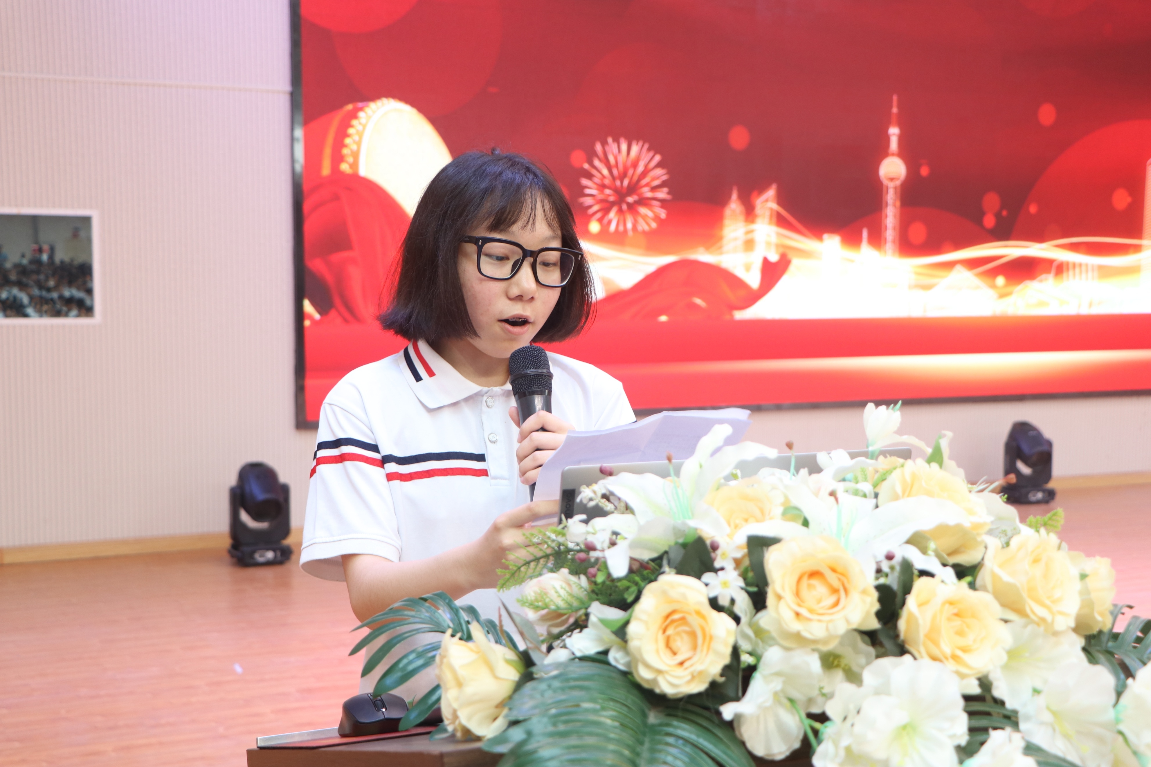 曹妃甸贺阳高级中学召开年度第一学期开学典礼暨家长见面会