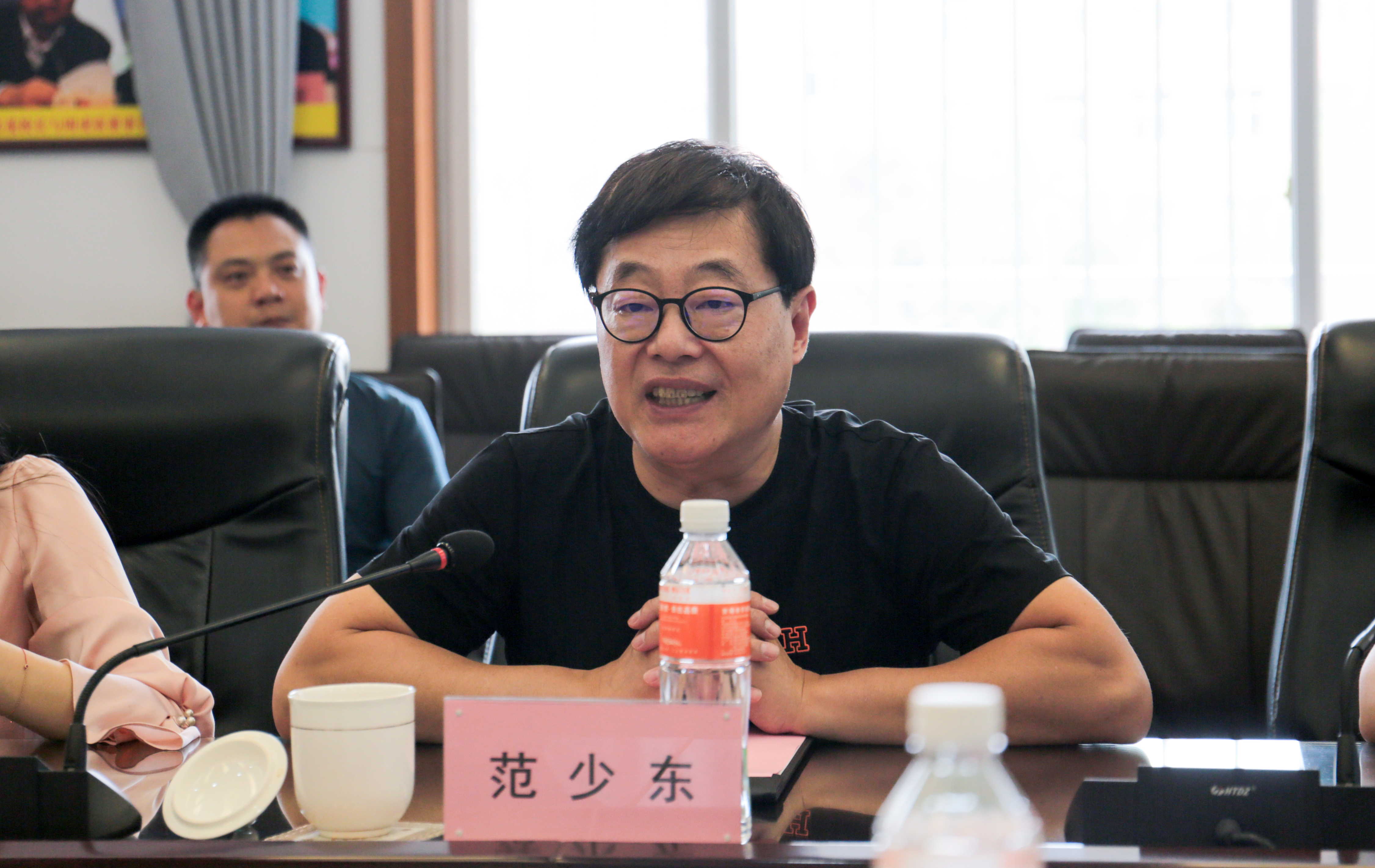 交流促发展 共话新篇章｜德国蕾娜范养老集团到贺阳教育集团参观考察