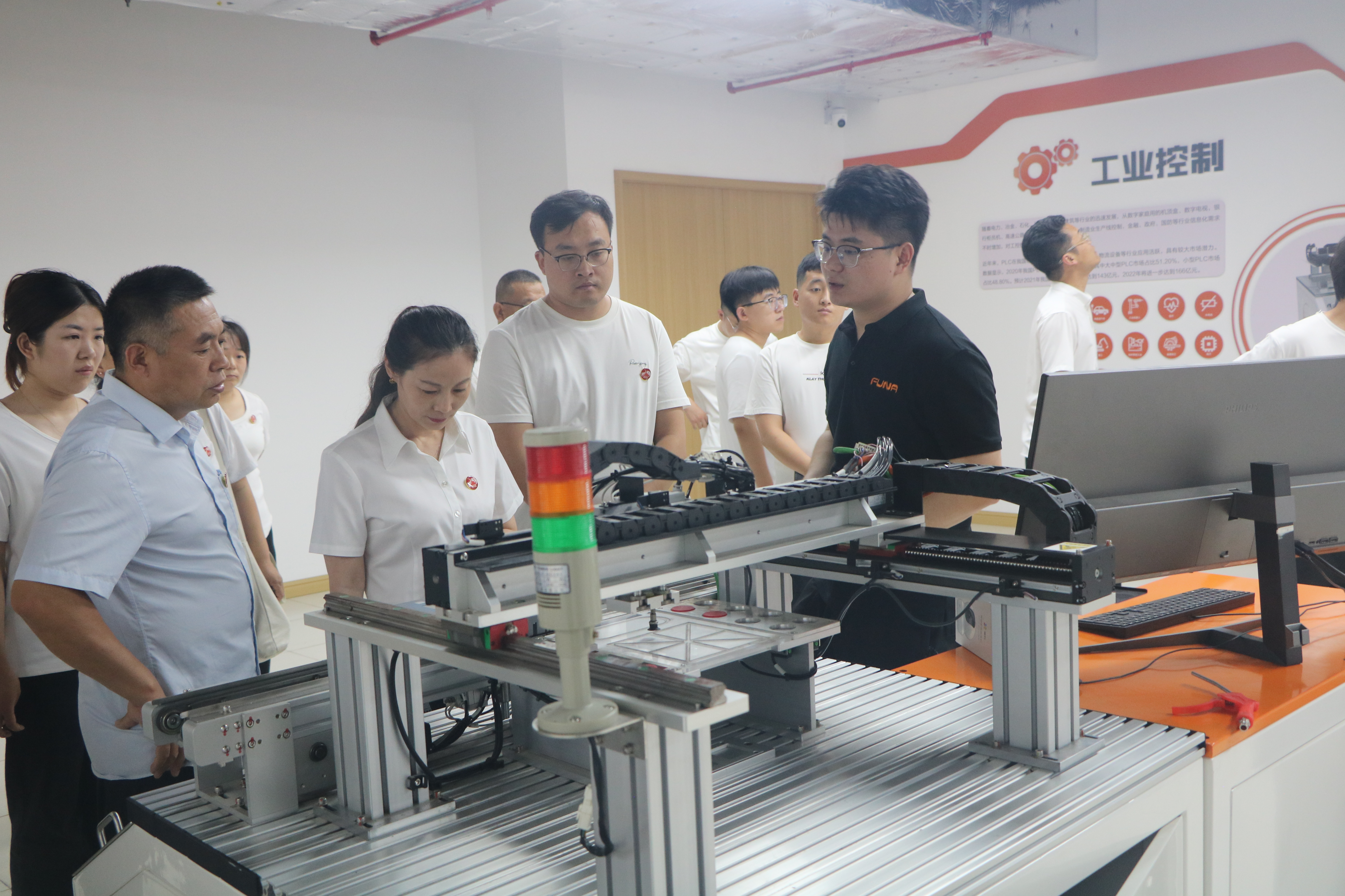 贺阳教育集团组织教师团赴常熟市现代产业技能实训中心进行暑期专业培训